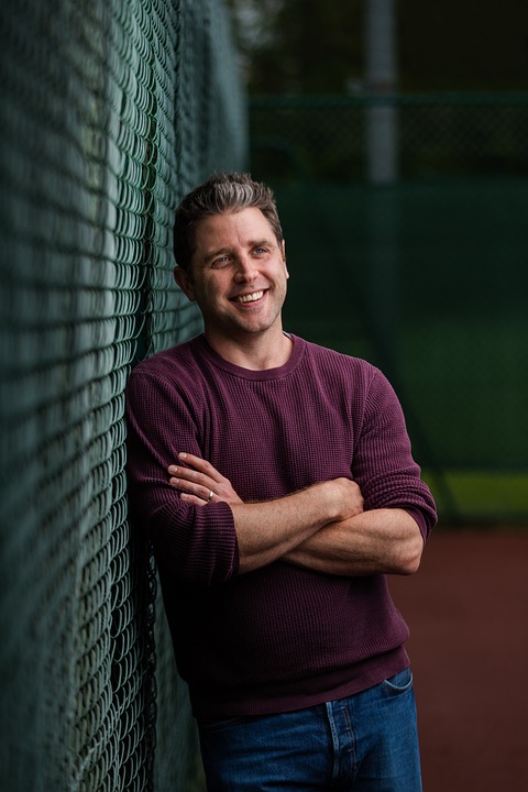 Tennis court surfaces - bubbles, blisters, and drainage problems